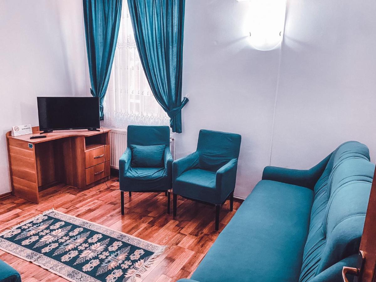 Vila Royal 호텔 Sighetu Marmaţiei 외부 사진